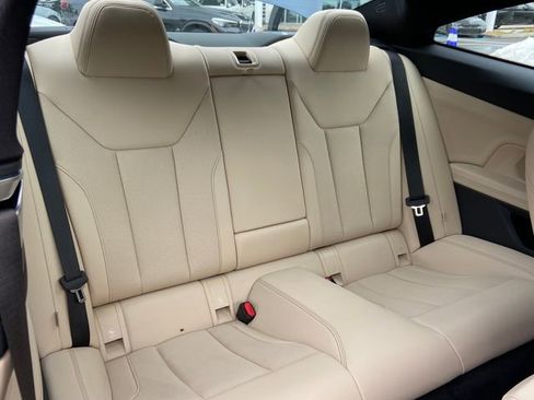 Used 2023 BMW 430i xDrive Coupe w/ Premium Package image 26