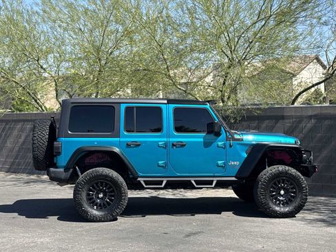 Used 2020 Jeep Wrangler Unlimited Sport S AWD/4WD image 9