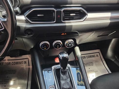 Used 2020 MAZDA CX-5 Sport FWD image 10