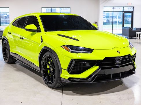 Used 2024 Lamborghini Urus Performante image 10