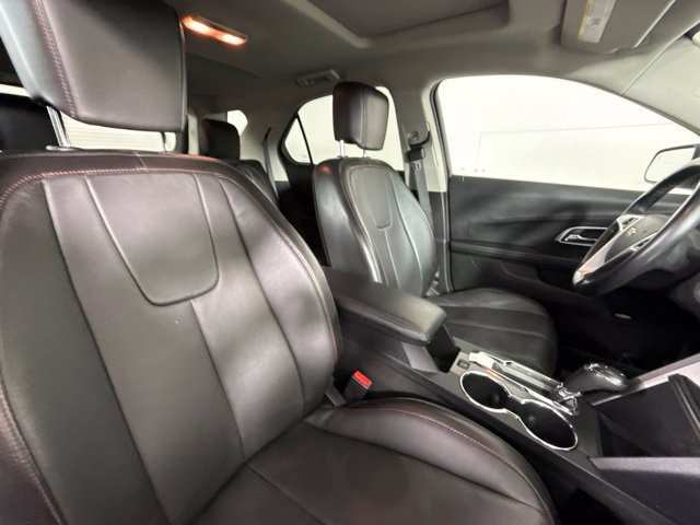 Used 2016 Chevrolet Equinox LTZ w/ Enhanced Convenience Package AWD/4WD image 34