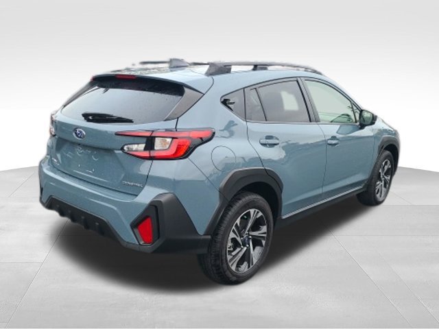 Used 2024 Subaru Crosstrek 2.0i Premium w/ Crosstrek Mirror Package AWD/4WD image 3