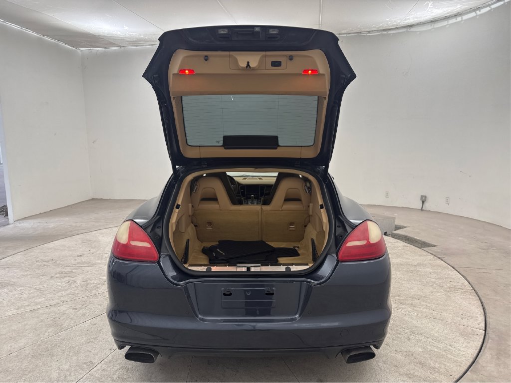 Used 2012 Porsche Panamera 4 image 26