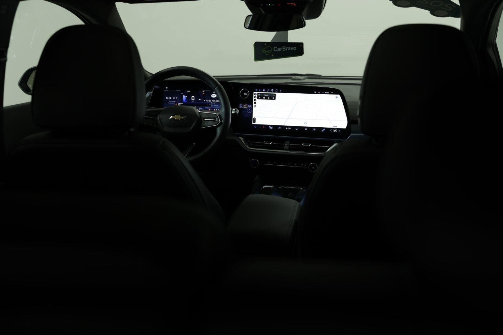 Certified 2025 Chevrolet Equinox EV LT w/ Convenience Package FWD image 18