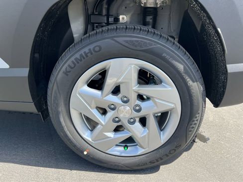 Certified 2026 Hyundai Kona SE AWD/4WD image 14