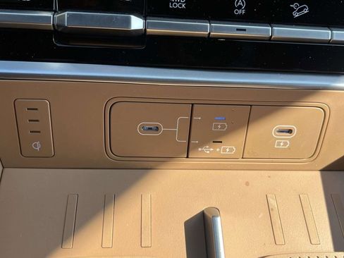 New 2026 Hyundai Santa Fe Calligraphy AWD/4WD image 18