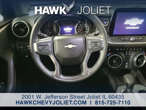 Used 2024 Chevrolet Blazer LT w/ Convenience Package FWD image 14