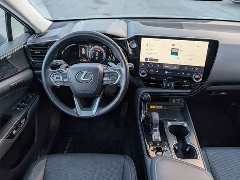 Used 2022 Lexus NX 350h AWD image 17