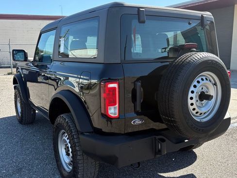 Used 2023 Ford Bronco 2-Door image 5