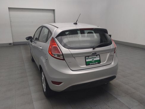 Used 2016 Ford Fiesta SE image 5