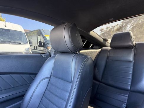 Used 2014 Ford Mustang Premium RWD image 18