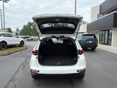 Used 2020 Kia Sportage LX AWD/4WD image 15