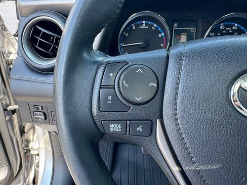 Used 2016 Toyota RAV4 XLE AWD/4WD image 23