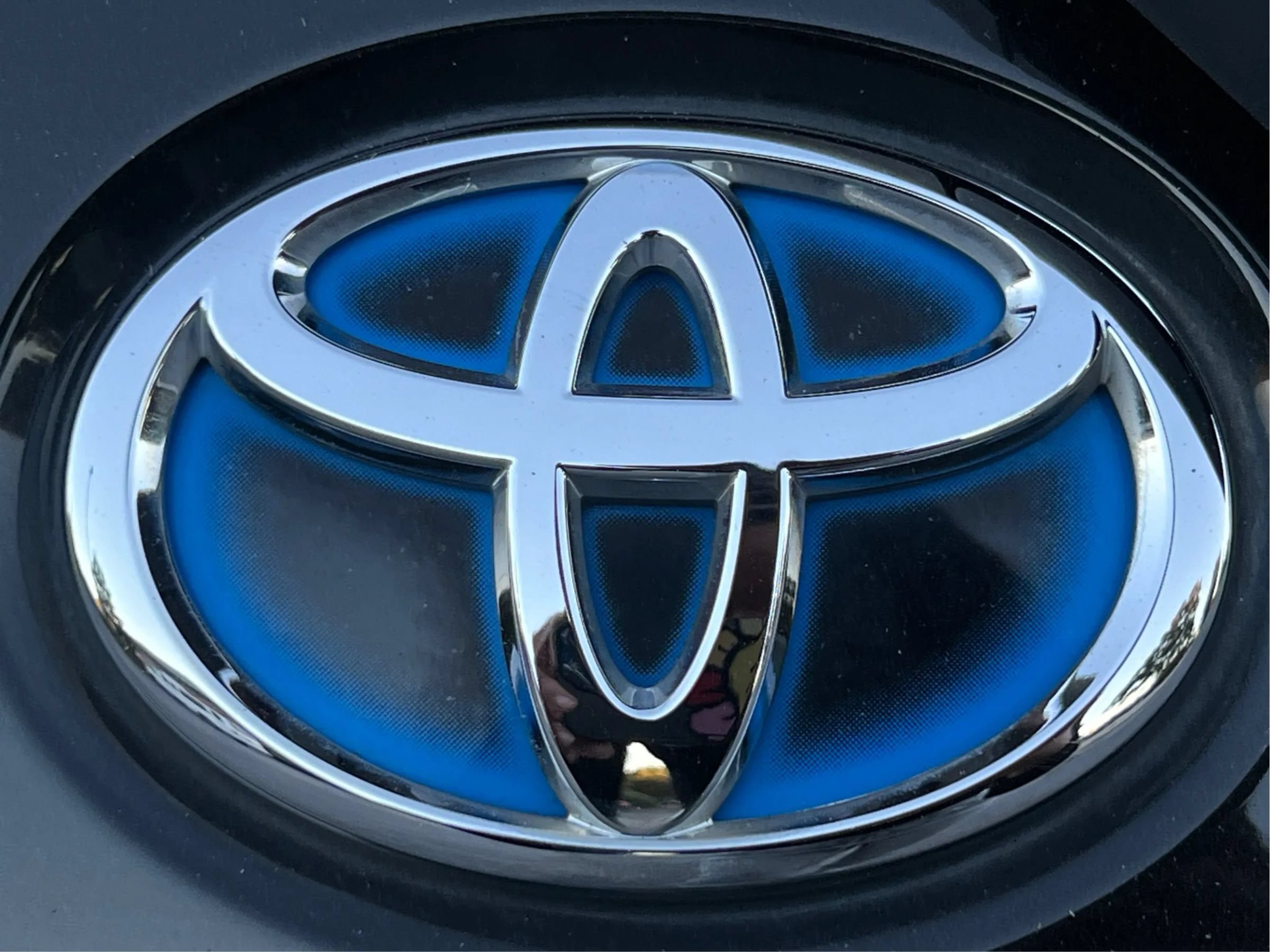 Used 2017 Toyota Prius C One FWD image 45