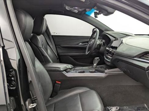 Used 2022 Cadillac CT4 Premium Luxury RWD image 21