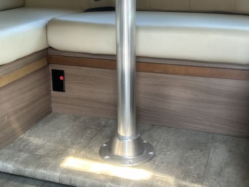 Used 2015 Mercedes-Benz Sprinter 3500 image 96