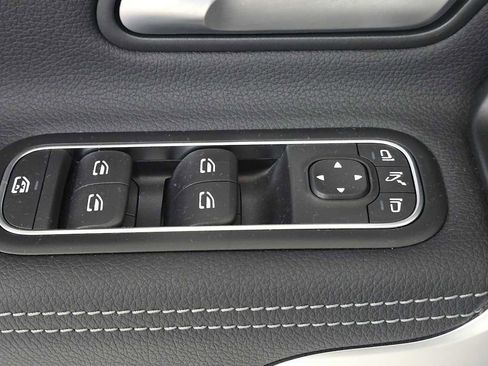 Certified 2026 Mercedes-Benz CLA 250 4MATIC image 25