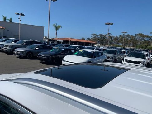 Certified 2024 Kia Telluride S w/ S Sunroof Package FWD image 10