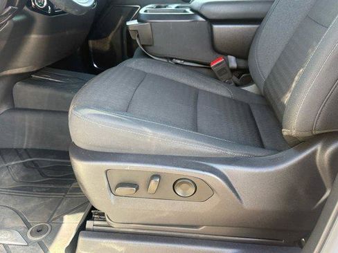 Used 2024 Chevrolet Silverado 1500 LT image 13