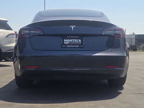 Used 2023 Tesla Model 3 Standard Range RWD image 4