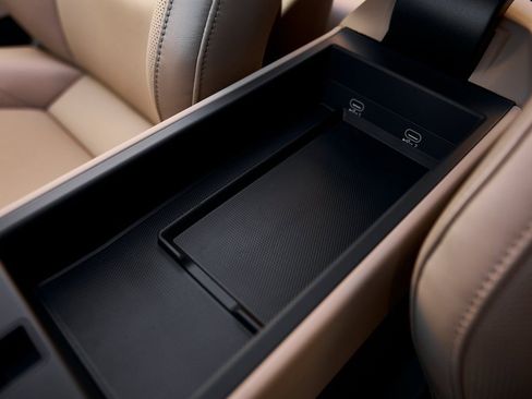 Used 2024 Porsche 911 Turbo image 59