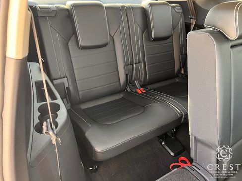 Used 2023 Volkswagen Atlas SEL Premium image 30