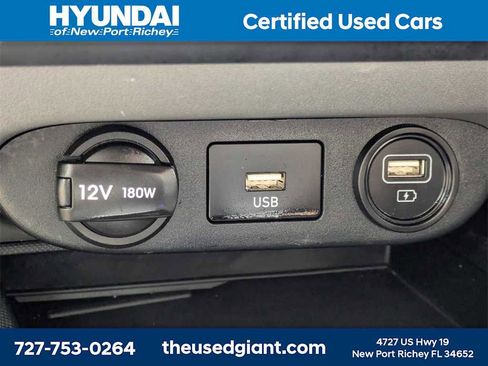 Used 2023 Hyundai Elantra SEL w/ Convenience Package image 22