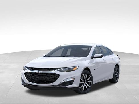 New 2025 Chevrolet Malibu RS FWD image 6