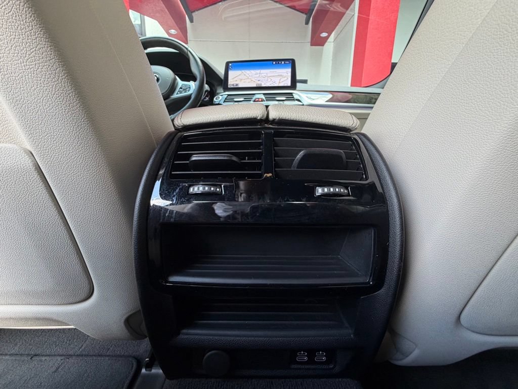 Used 2023 BMW 540i w/ M Sport Package RWD image 35