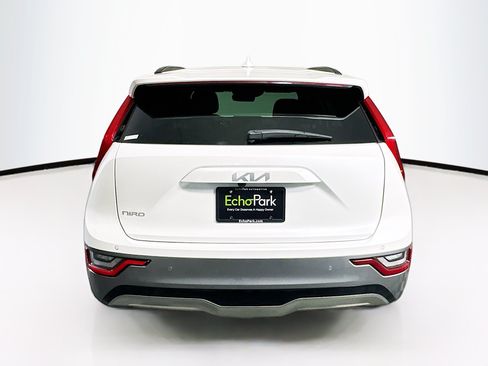 Used 2023 Kia Niro Wave FWD image 7