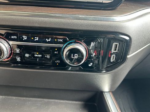 Used 2024 GMC Sierra 1500 SLT w/ SLT Premium Plus Package RWD image 18