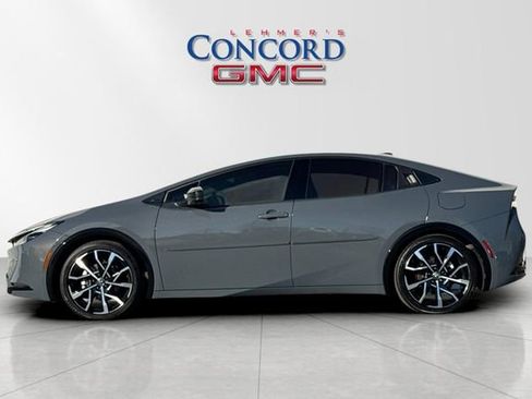 Used 2024 Toyota Prius Prime Premium w/ Advanced Technology Package image 7