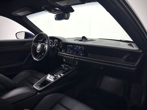 Used 2022 Porsche 911 Carrera GTS image 21