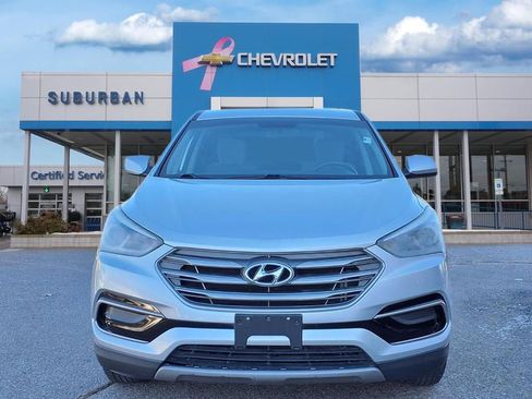 Used 2017 Hyundai Santa Fe Sport image 2