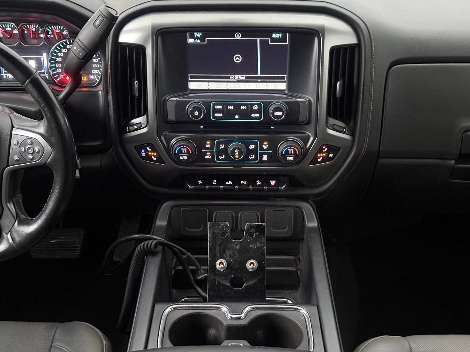 Used 2019 Chevrolet Silverado 2500 LTZ w/ Duramax Plus Package AWD/4WD image 18