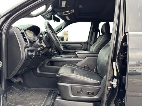 Used 2022 RAM 3500 Limited image 14