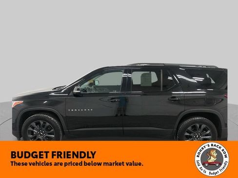 Used 2021 Chevrolet Traverse RS FWD image 3