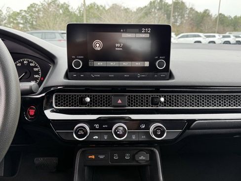 Used 2025 Honda Civic LX image 24