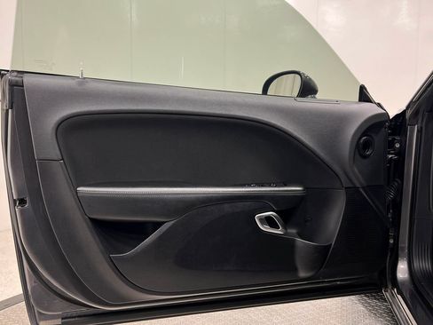 Used 2019 Dodge Challenger R/T RWD image 13