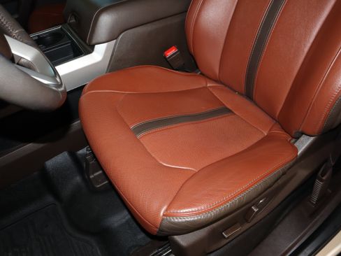 Used 2018 Ford F450 King Ranch w/ King Ranch Ultimate Package image 33