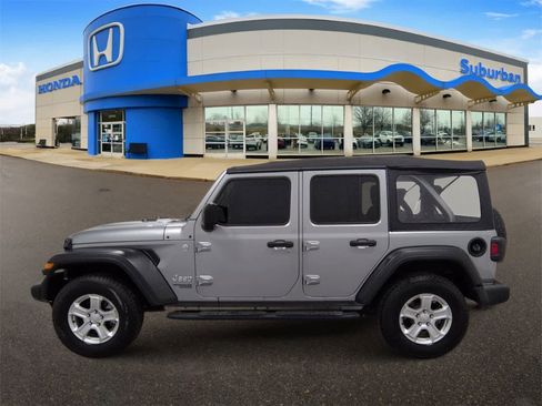 Used 2020 Jeep Wrangler Unlimited Sport image 5
