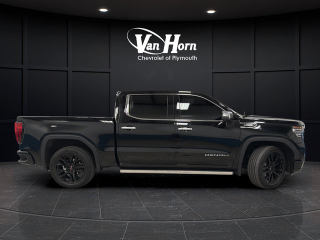 Used 2023 GMC Sierra 1500 Denali w/ Denali Reserve Package AWD/4WD image 8