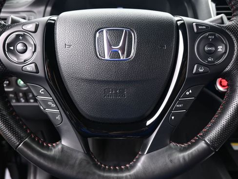 Used 2023 Honda Ridgeline Black Edition image 32