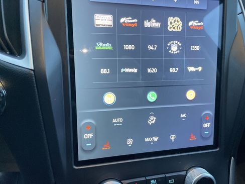 Used 2023 Ford Edge SEL w/ Convenience Package image 65