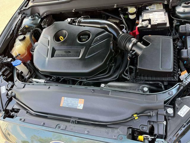 Used 2015 Ford Fusion Titanium FWD image 13