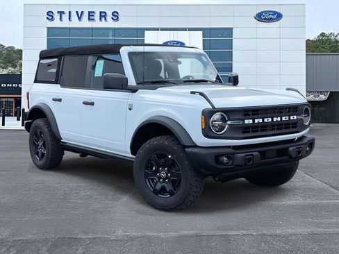 New 2025 Ford Bronco Big Bend w/ Black Diamond Package AWD/4WD image 1