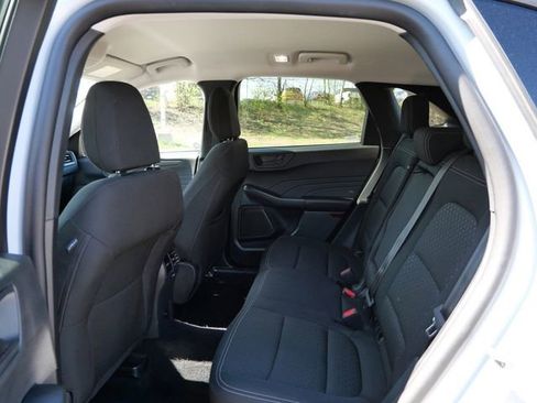 Used 2025 Ford Escape Active AWD/4WD image 11