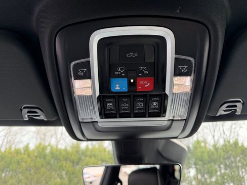 New 2026 RAM 1500 Limited image 28