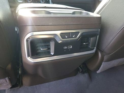 Used 2024 GMC Sierra 1500 Denali w/ Denali Reserve Package AWD/4WD image 16