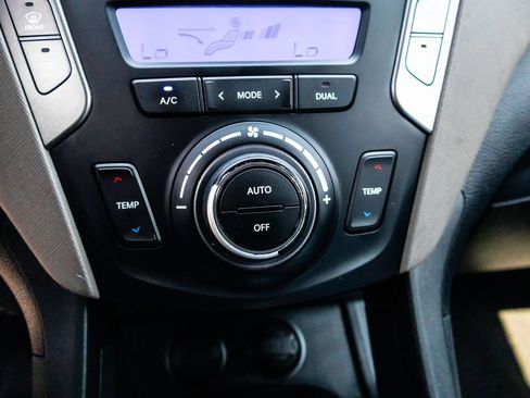 Used 2016 Hyundai Santa Fe Sport 2.0T FWD image 26